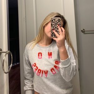 Super cute light sweater